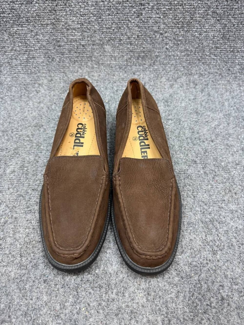 Cobbie Cuddlers Women’s Brown Leather Loafers Size 7.5 Pre-Owned Damaged Insole